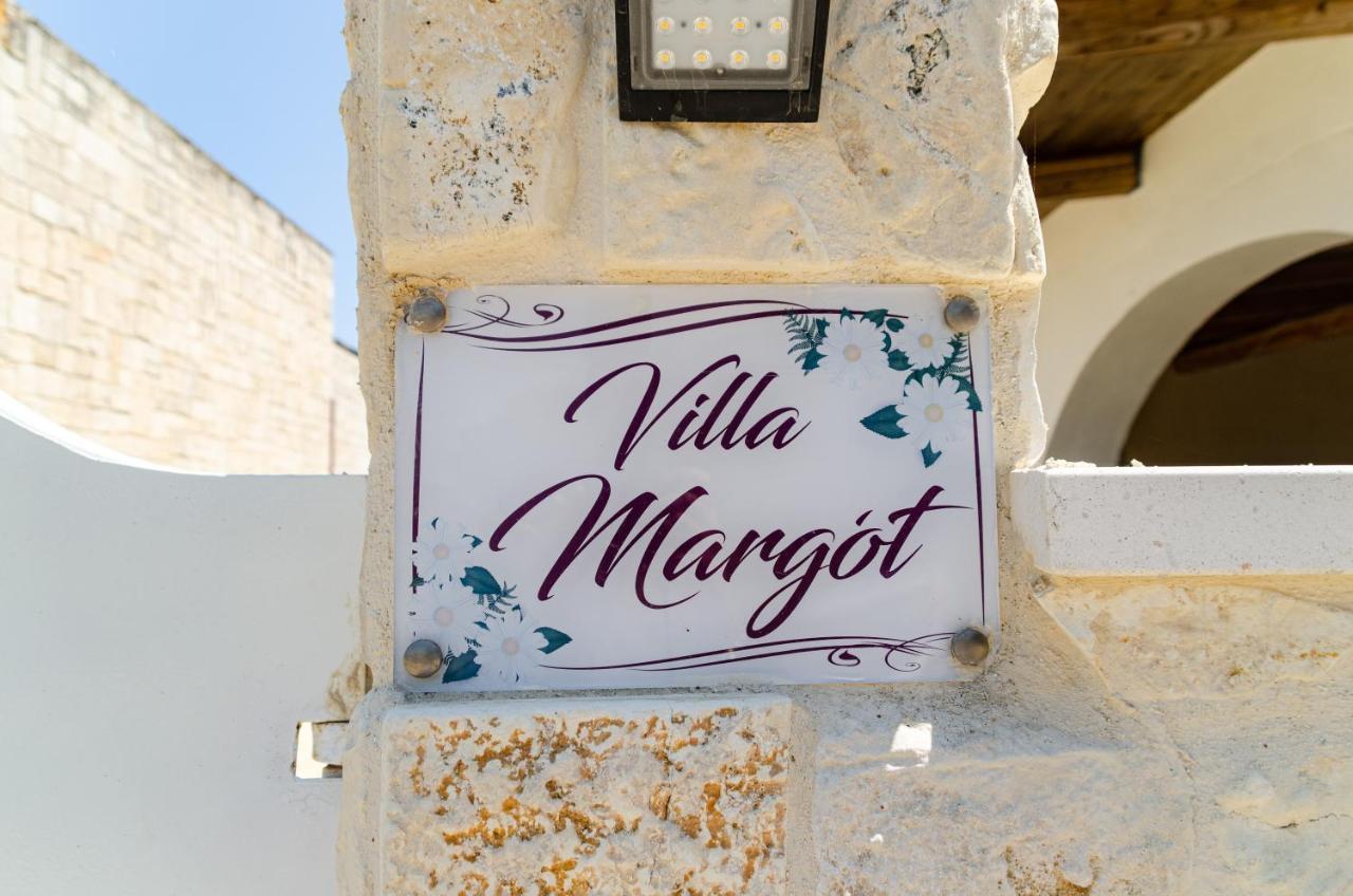 Villa Margot Affittacamere Brindisi Bagian luar foto